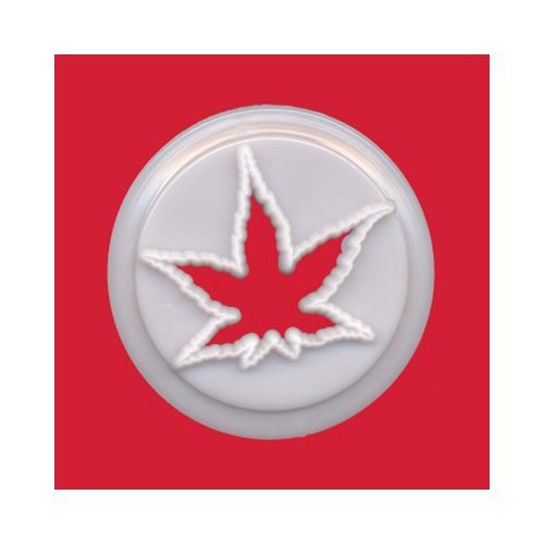 FMM Maple Leaf Cutter Set. 3 Cutters. Size: 23, 30 & 55mm approx