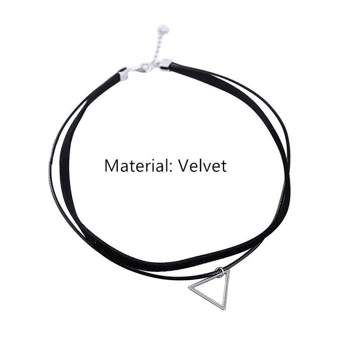 Dixperfect Vintage 90s Choker Necklaces with Pendant for Women N44