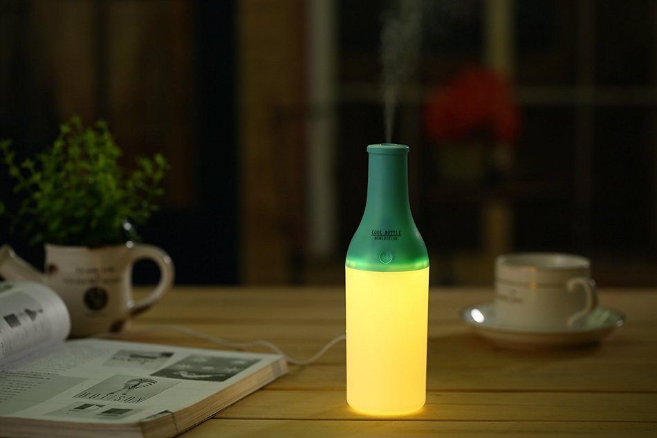 Xenics Essential Oil Diffuser Humidifier, 180ml USB Mini Cool Mist Humidifier Warm Light Nightlights,4 Hours Continous... N9