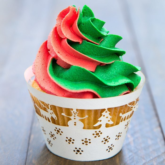 KwikCake Mini Christmas Cupcake Wrappers x 50pcs. Choose from 2 Xmas holders. N2