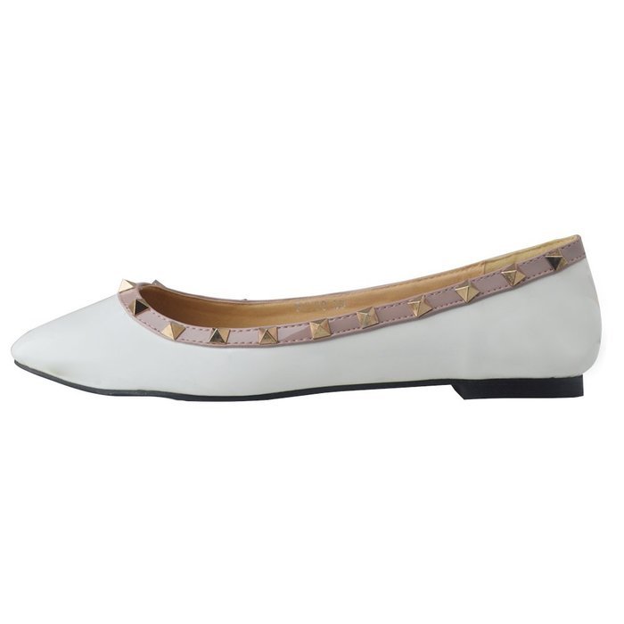 Yaheeda Fashion Flat Wild Rivet Shallow Mouth Women's shoes with pointed N22