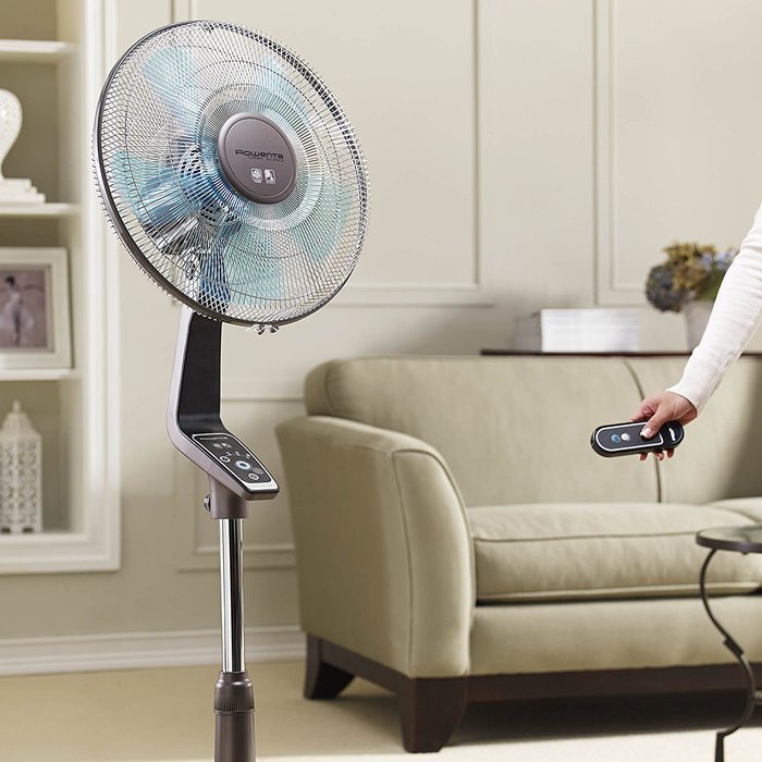 Rowenta VU5551 Turbo Silence Oscillating 16-Inch Stand Fan Powerful and Quiet with Remote Control, 4-Speed, Silver N6