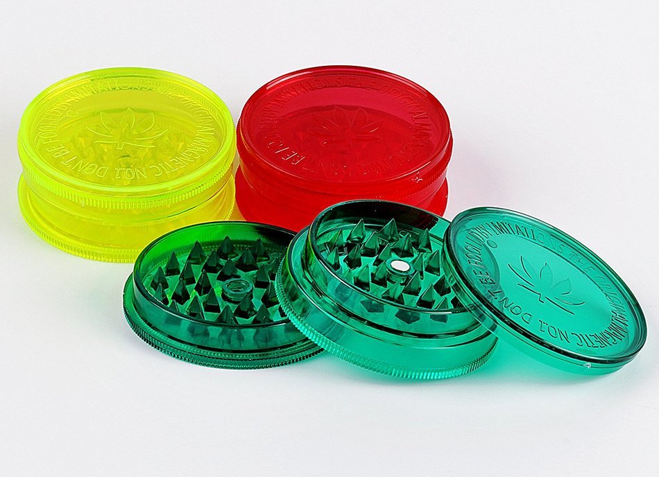 3-Part Acrylic Grinder with Magnet Solid Colored Cover (Green) N4