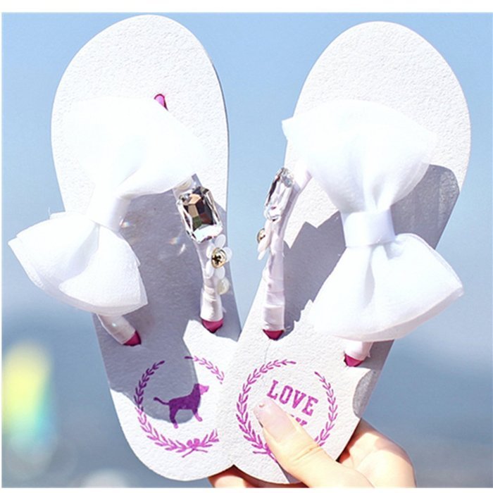 KAKA(TM) Women's Fashion Rhinestone Glitter Studded Crystal Thong Flower Sandals Flip Flops Flat Shoes Sandals...