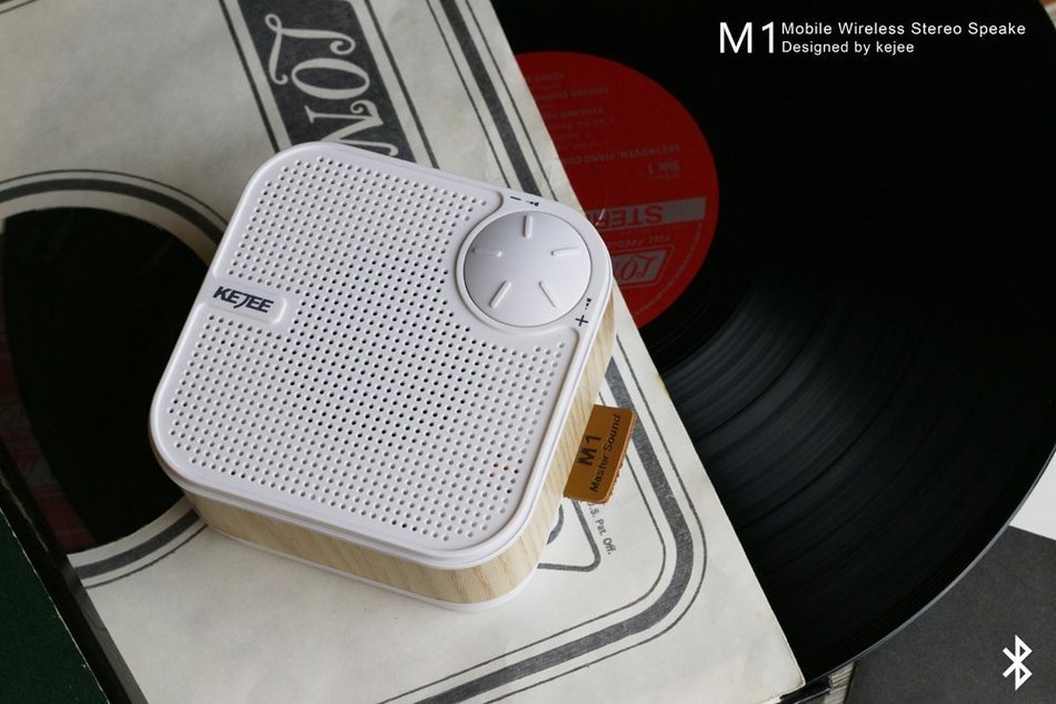 Wood Wireless Portable Bluetooth Speaker with Super Bass Pocket Size Rechargeable Stereo Audio Speaker support...