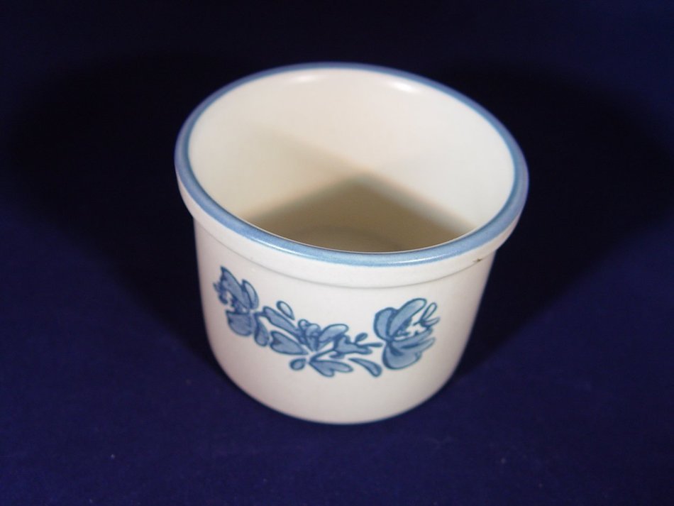 Pfaltzgraff USA Stoneware Yorktowne Blue Replacement Ramekin Custard Cup