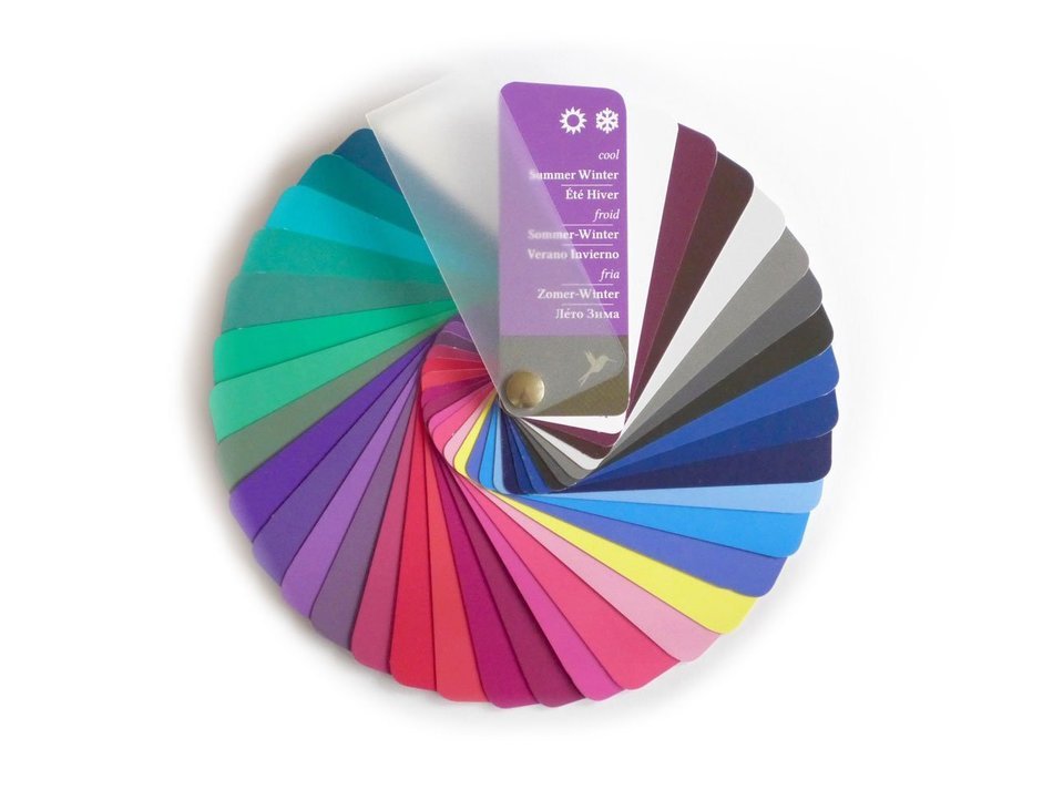 Color Swatch Fan Cool Summer (Or Summer-winter) 35 Colors N3