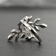 Women's Retro Punk Leaf Shape Rhinestone Decor Ring Party Jewelry Charms Sanwood (8)