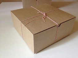 Bakers Twine &amp; Holder For Easy Cutting &amp; Storage - Red &amp; White String N2