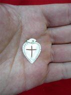 Mother of Pearl Pendant Heart Shape with Crucifix Cross Hand Made Jerusalem N2
