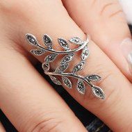 Women's Retro Punk Leaf Shape Rhinestone Decor Ring Party Jewelry Charms Sanwood (8) N2