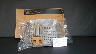 Pampered Chef BBQ Roasting Pan &amp; Can Holder N2