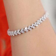 Lady Platinum Plated Austrian Crystal Bracelet Chain Jewelry Accessories Silver