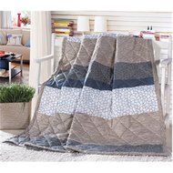 KAKA(TM) Home Comfortable Microfiber Colorful Lines Pattern Comforter for Summer Air-Conditioning Quilt 1PS(150... N9