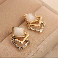 New Fashion Ear Stud Hollow Crystal Jewelry Gold Plated Earrings 1 Pair Women N5