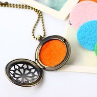 5 Refill Pads, 24" Chain, Aromatherapy Essential Oil Diffuser Necklace Pendant Jewelry N3