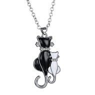 New Design White Black Cats Pendant Chain Necklace Best Gift for Family Friends N3
