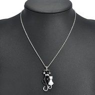 New Design White Black Cats Pendant Chain Necklace Best Gift for Family Friends N4