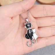 New Design White Black Cats Pendant Chain Necklace Best Gift for Family Friends N5