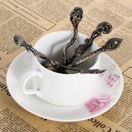 TTnight 5pcs Kitchen Bar Vintage Royal Style Metal Carved Small Coffee Spoons Flatware Cutlery Mini Dessert Spoon... N4