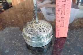 Vintage Teapot Tea Infuse Strainer Steel Loose Leaf Steeper Filter Great Britain
