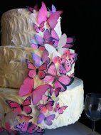 Edible Butterflies &copy; - Assorted Set of 30 Pink - Cake Decorations, Cupcake Topper