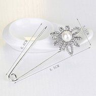 Wedding Bridal Pearl Daisy Flower Kilt Pin Scarf Clothes Shawl Brooch Safety Pin