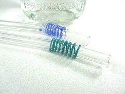 Hummingbird Glass Straws with Cleaning Brush (2 Pack), 8&quot; x 9.5mm, Blue N5
