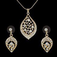 Women 18k Gold Plated Clear Crystal Pendant Necklace+Earrings Hollow Jewelry Set N2
