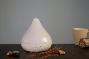 300ml Ultrasonic Cool Mist Humidifier ,Essential Oil Aromatherapy Diffuser with 7 Colors LED and Waterless Auto... N50