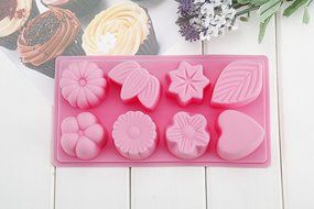 QooWare 8-Cavity Leaf Series 100% Silicone Baking Mold&ndash; Rust Resistant, Odorless, Non-Teflon Bakeware(pack of 2)