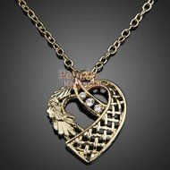 P4PM Fashion Rhinestones Studded Lovely Heart Shaped Hollow Pattern Necklace N2