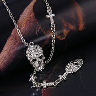 Skull Rhinestone Crystal Chain Necklace Pendant Vintage Silver Halloween Gift N5