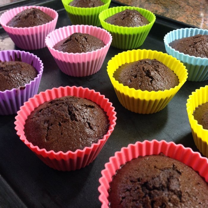 Kitchidy Rainbow Cupcake Liners - 12-pieces N2