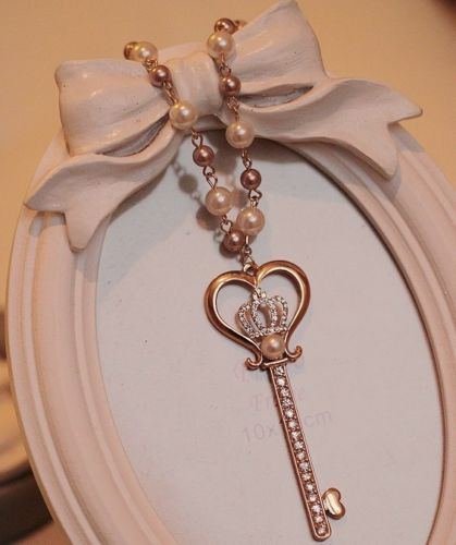 Hot Pearl Crystal Rhinestone Key Pendant Long Chain Necklace Fashion Jewelry N4
