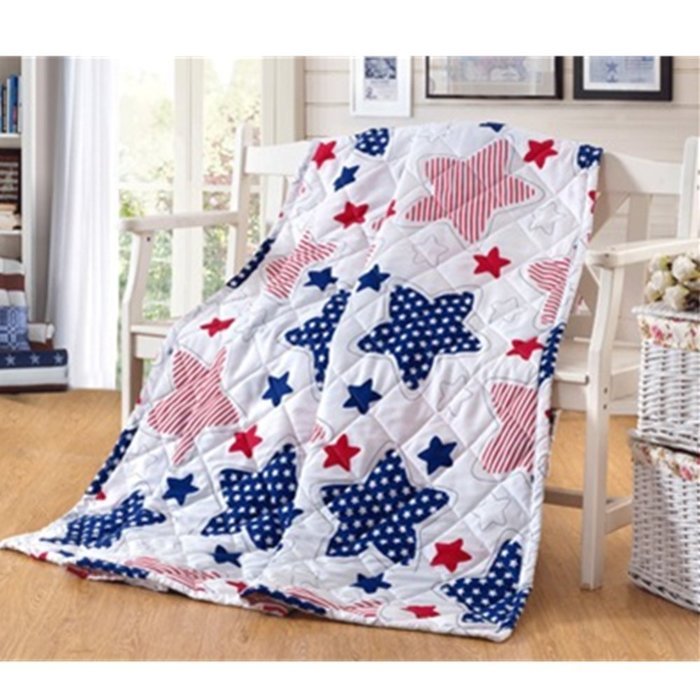 KAKA(TM) Home Comfortable Microfiber Colorful Lines Pattern Comforter