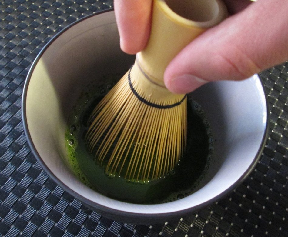 Bamboo Whisk (Chasen) for Preparing Matcha