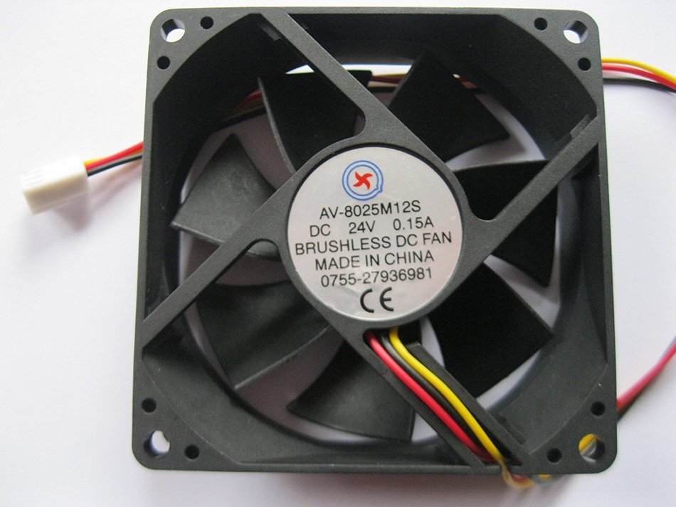 2 pcs Brushless DC Cooling Fan 24V 8025S 7 Blades 3 wire 80x80x25mm Sleeve-bearing Skywalking