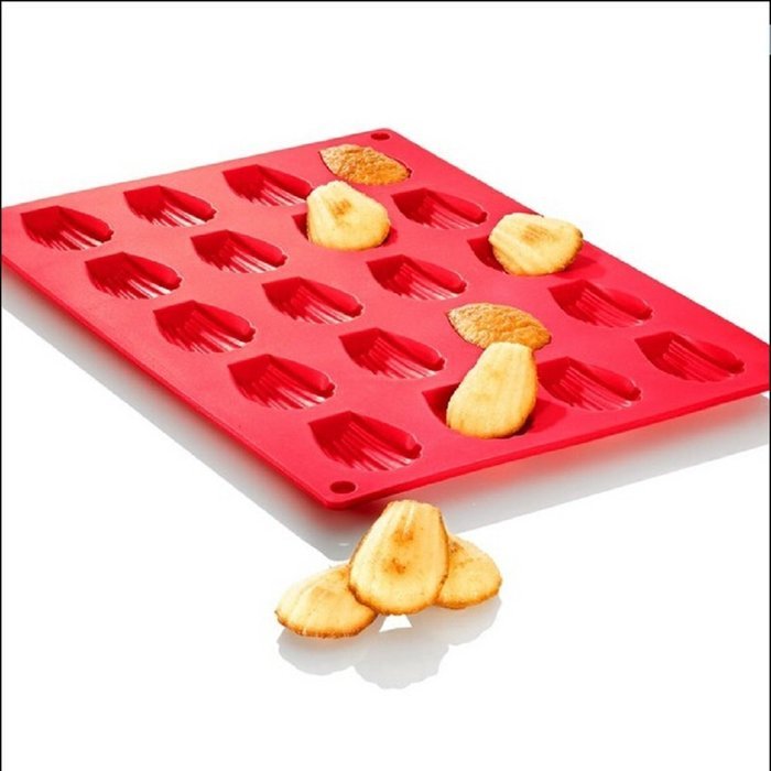 Woreach 20 Shell Silicone Muffin Pans -- Red Baking Pan Mold -- Non-Stick Cupcake Mold