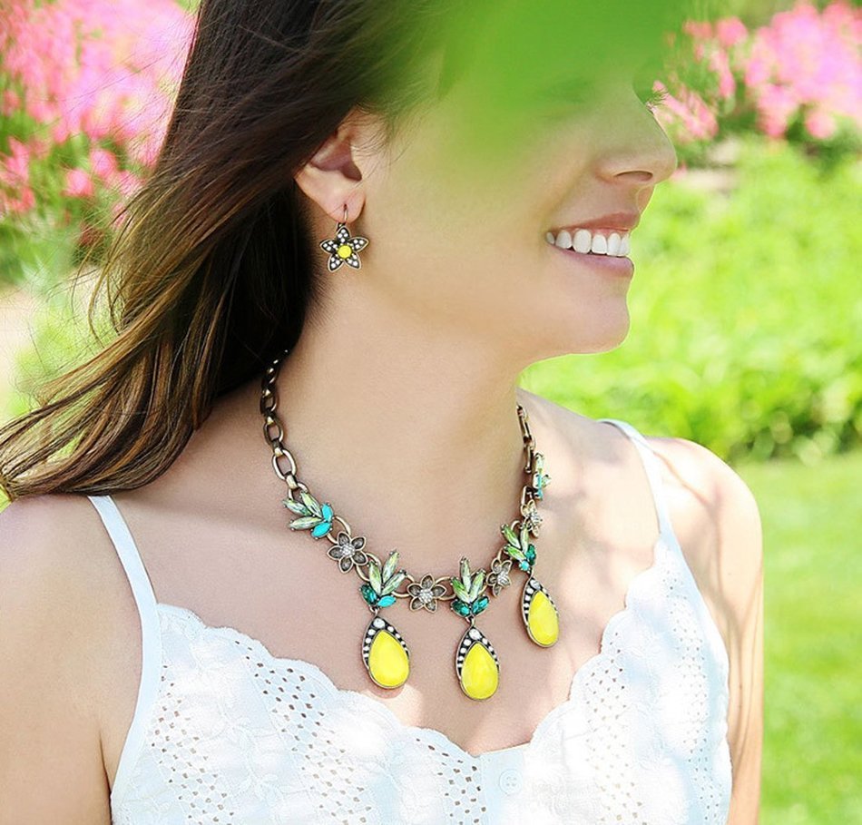 mashahan Retro Alloy Crystal Adjustable Necklaces for Women N4