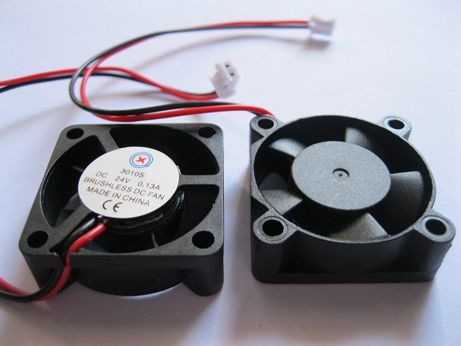 4 Pcs Brushless DC Cooling 5 Blade Fan 3010 24V 30x30x10mm 2pin Skywalking N3
