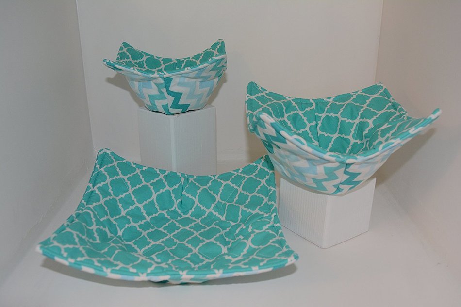 Microwave Bowl Cozies // Reversible // Set of 3 // 1 Small Bowl Cozy // 1 Medium Bowl Cozy // 1 Dinner Plate Cozy... N17