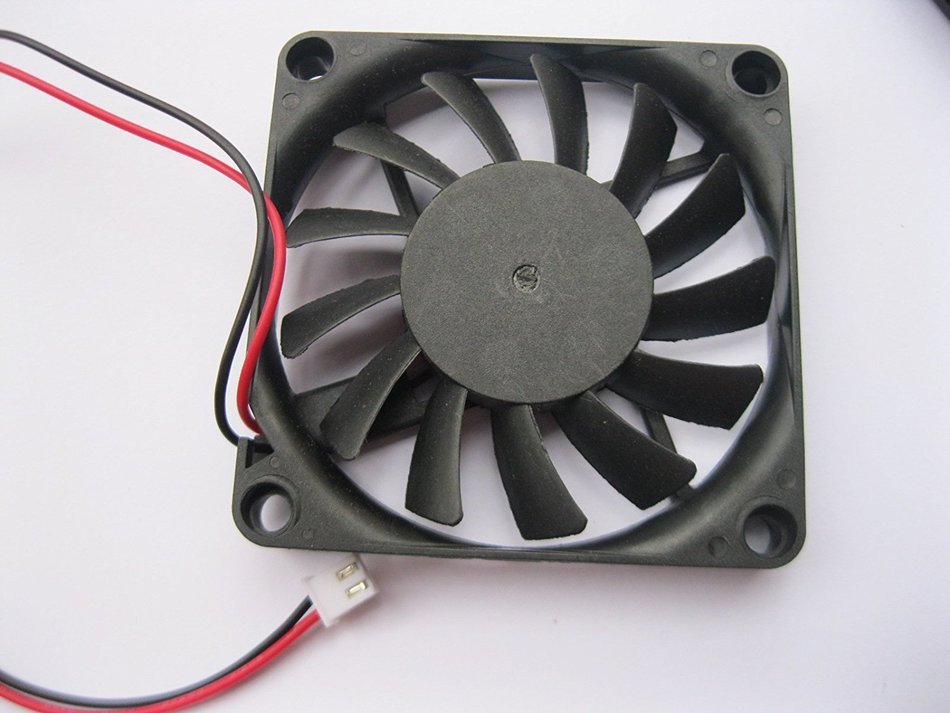 2 pcs Brushless DC Cooling Fan 12V 7010S 13 Blades 2 wire 70x70x10mm Sleeve-bearing Skywalking N2
