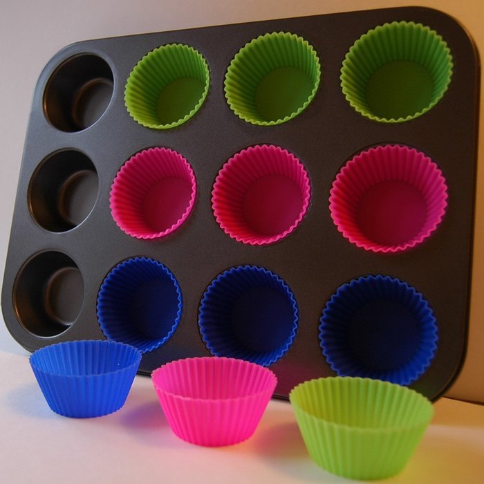 Non-stick Muffin Tin & Cupcake Pan with 12 Removable Silicone Cups - Easiest Clean-up! - Metal Pan Is Stable for... N2