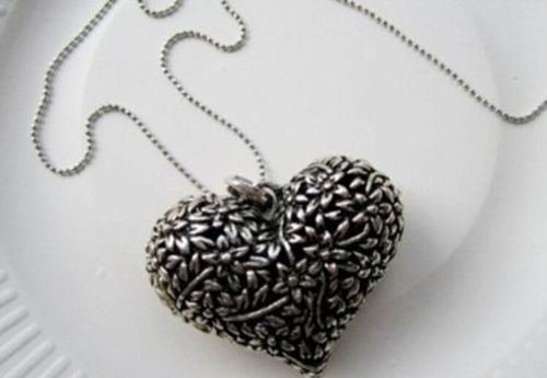women Carved Heart Flower Long Chain Silver Tone Pendant Necklace gift N2