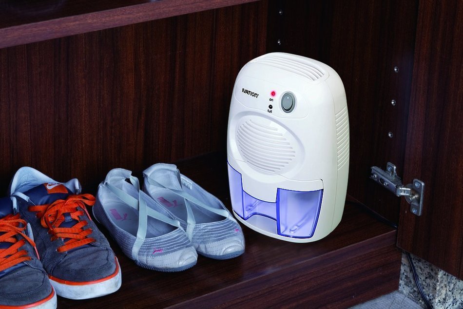 Ivation IVADM10 Powerful Small-Size Thermo-Electric Dehumidifier - for Smaller Room, Cupboard, Basement, Attic... N4