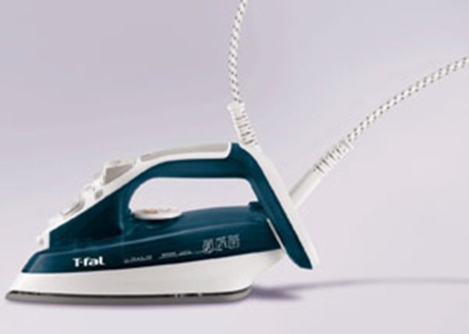 T-fal FV4476 Ultraglide Easycord Steam Iron Ceramic Scratch Resistant Non-Stick Soleplate with Auto-Off and Anti-Drip... N2