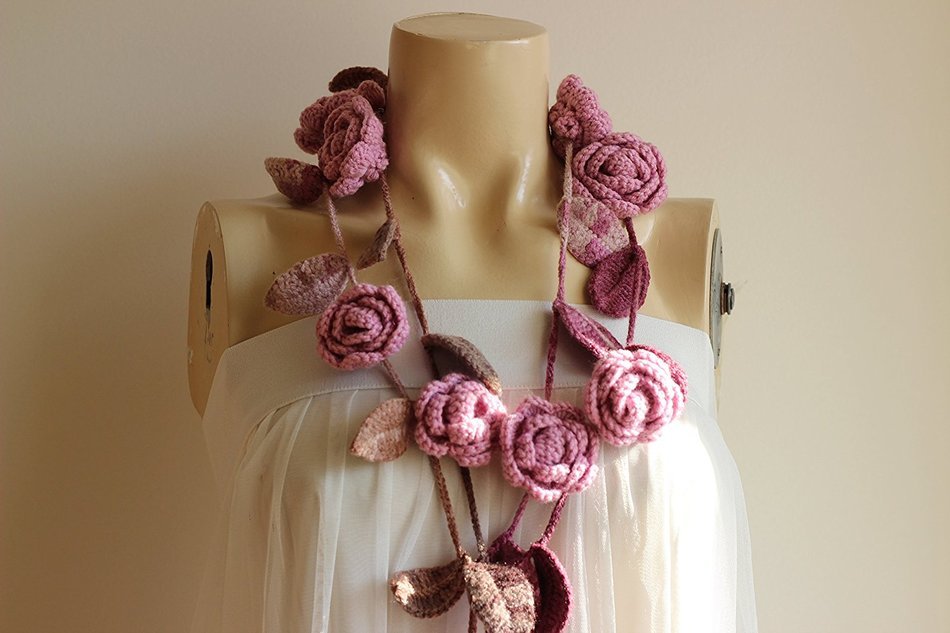 Pink Rose Scarf-Pastel Rose Scarf-Rose Crochet Scarf-Pink Lariat Necklace with Brown Leaves-Christmas Gift For...