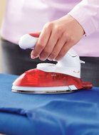 Deluxe Steam &amp; Clean Iron N2
