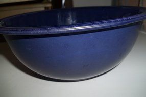 Pyrex blue with Clear Bottom 325 Stack Mixing Bowl